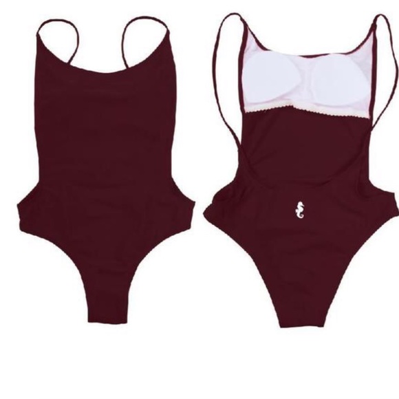 Red one piece - Picture 3 of 7